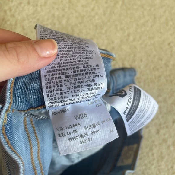 Levi’s Wedgie Jeans, Size 25 - Picture 3 of 4